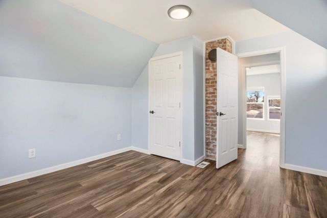 1407 E Crown Ave, Spokane, WA 99207