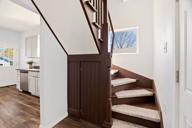 1407 E Crown Ave, Spokane, WA 99207