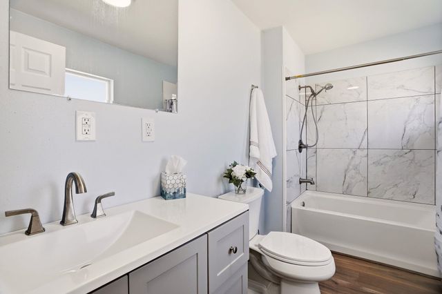 1407 E Crown Ave, Spokane, WA 99207