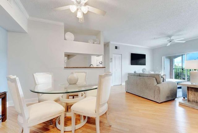 2417 Tuscany Way 2417, Boynton Beach, FL 33435