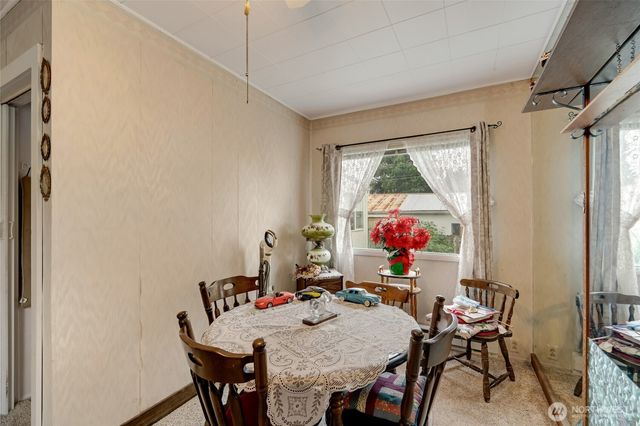 2225 61st Street SE, Everett, WA 98203