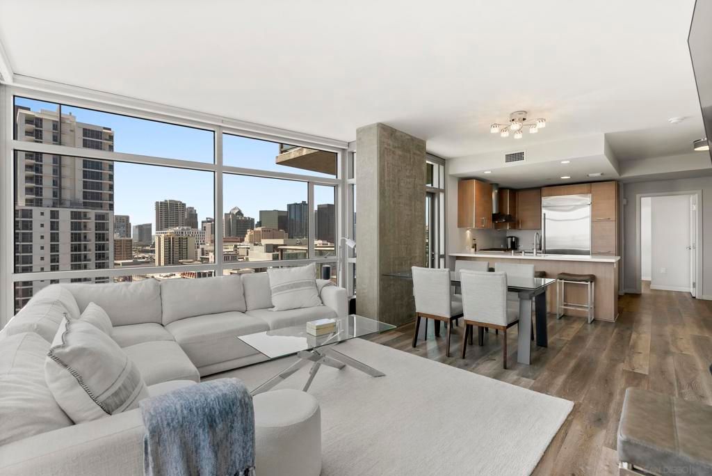 Image 1 of property listing at 800 The Mark 1209, San Diego, CA 92101
