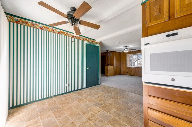 235 Elizabeth Lane, Blossom, TX 75416