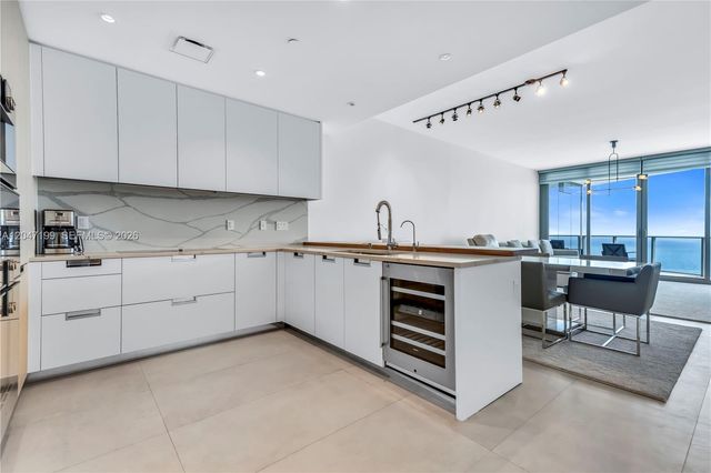 15701 Collins Avenue 2903, Sunny Isles Beach, FL 33160