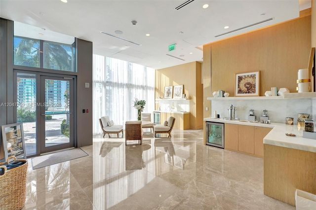 15701 Collins Avenue 2903, Sunny Isles Beach, FL 33160