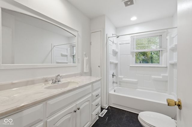7824 E Hanna Avenue, Indianapolis, IN 46239