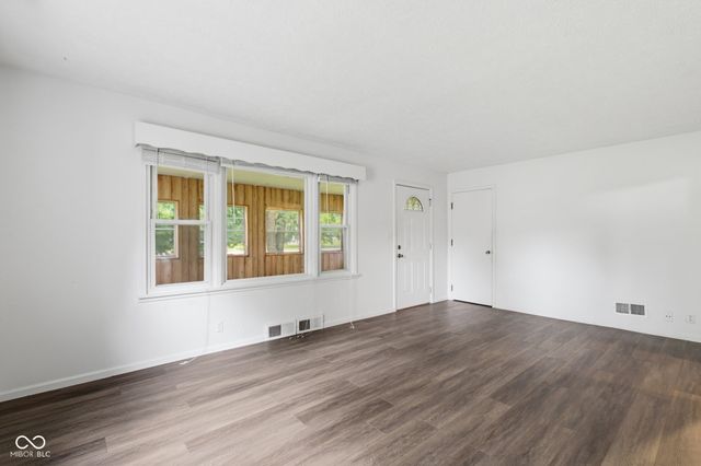 7824 E Hanna Avenue, Indianapolis, IN 46239