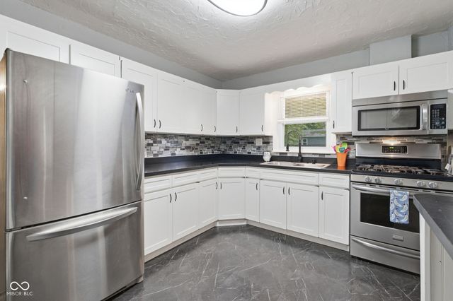 7824 E Hanna Avenue, Indianapolis, IN 46239