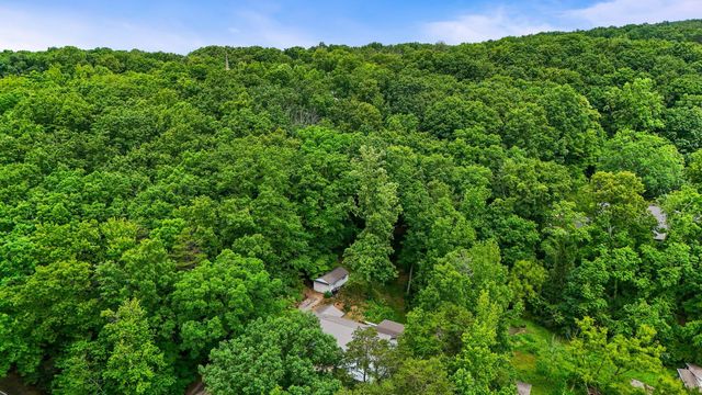 508 Mcfarland Road, Lookout Mountain, GA 30750