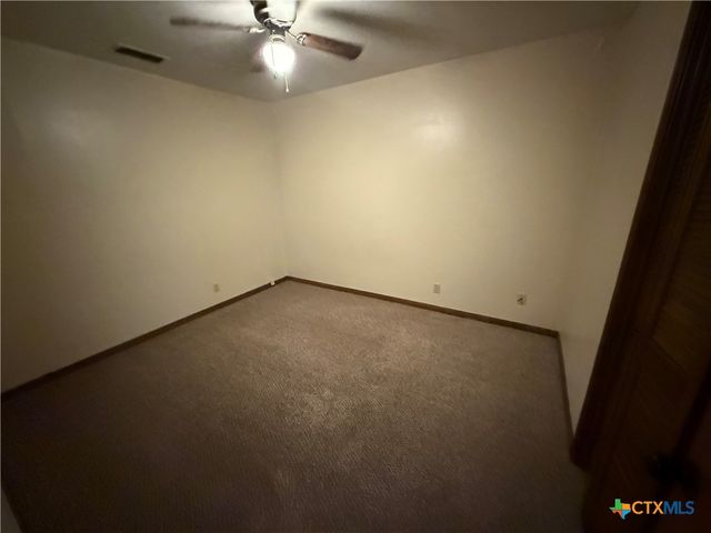 608 King Arthur Street, Victoria, TX 77904