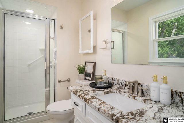 13910 Shirley Street, Omaha, NE 68144