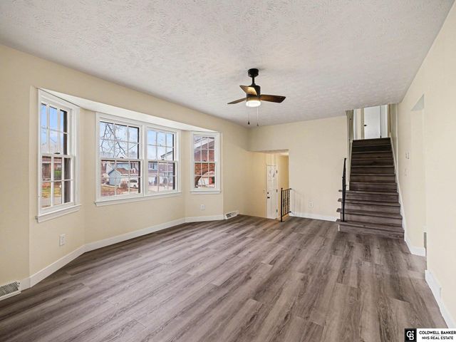 13910 Shirley Street, Omaha, NE 68144