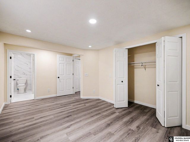 13910 Shirley Street, Omaha, NE 68144