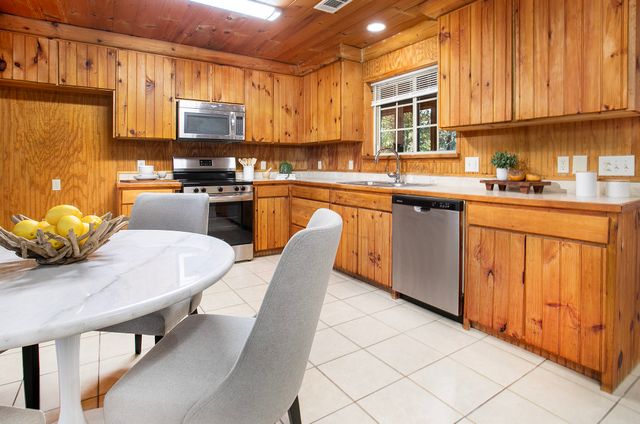 3150 County Road 4930, Quitman, TX 75783