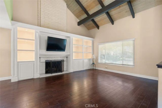 3018 S Pacific Avenue, Santa Ana, CA 92704