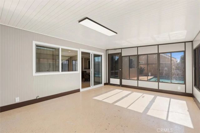 3018 S Pacific Avenue, Santa Ana, CA 92704