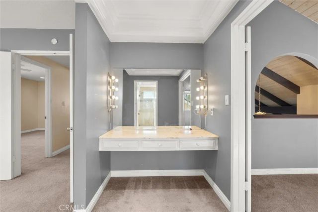 3018 S Pacific Avenue, Santa Ana, CA 92704