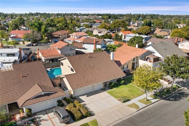 3018 S Pacific Avenue, Santa Ana, CA 92704