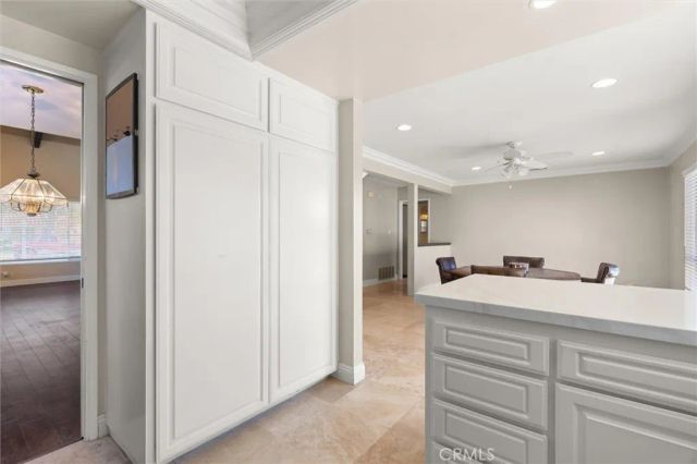 3018 S Pacific Avenue, Santa Ana, CA 92704