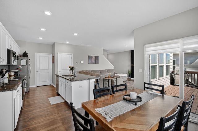 2713 NW 41st Street, Ankeny, IA 50023