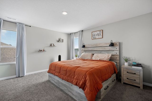 2713 NW 41st Street, Ankeny, IA 50023