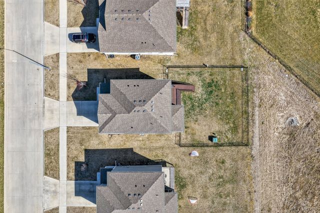 2713 NW 41st Street, Ankeny, IA 50023