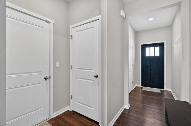 2713 NW 41st Street, Ankeny, IA 50023