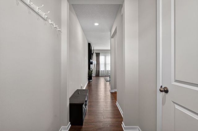 2713 NW 41st Street, Ankeny, IA 50023