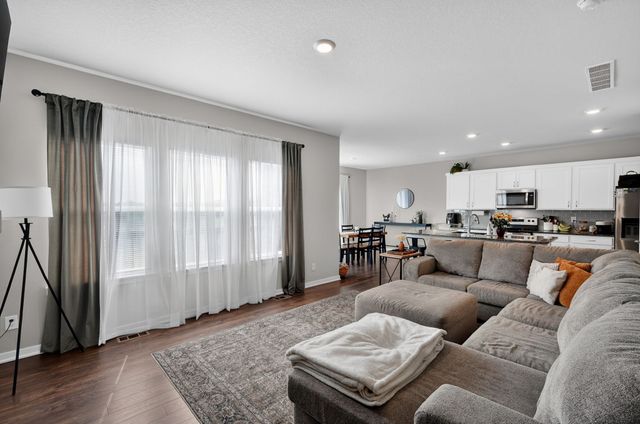 2713 NW 41st Street, Ankeny, IA 50023