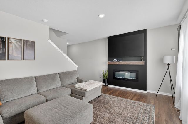 2713 NW 41st Street, Ankeny, IA 50023