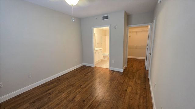 5090 Fairways Circle H105, Vero Beach, FL 32967