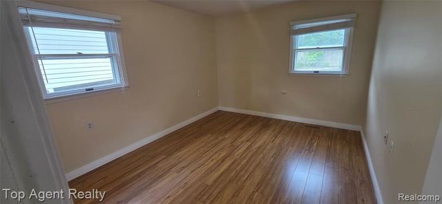 5625 Putnam Drive, West Bloomfield, MI 48323