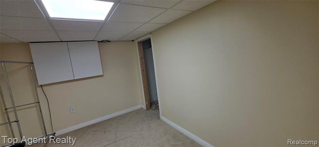 5625 Putnam Drive, West Bloomfield, MI 48323