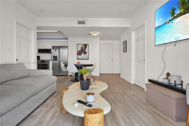 3500 Coral Way 1010, Miami, FL 33145