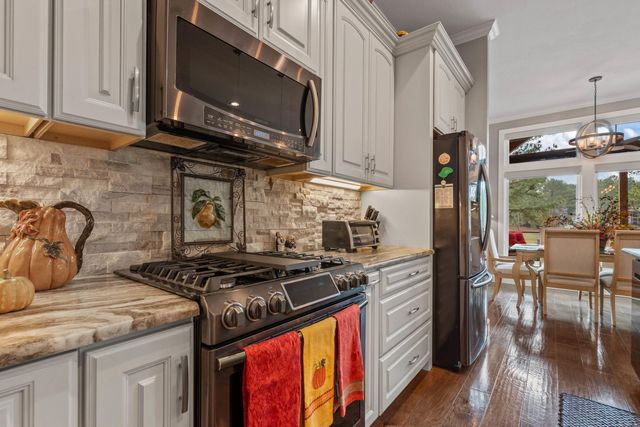 37 Terreno Lane, Hot Springs Village, AR 71909