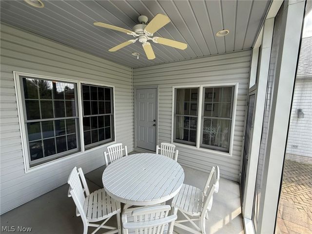 734 Pga Boulevard NE, New Philadelphia, OH 44663
