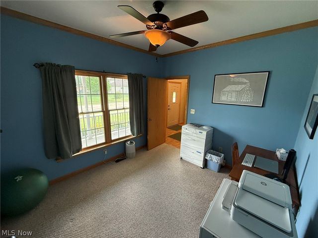 734 Pga Boulevard NE, New Philadelphia, OH 44663
