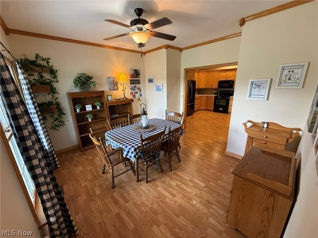 734 Pga Boulevard NE, New Philadelphia, OH 44663