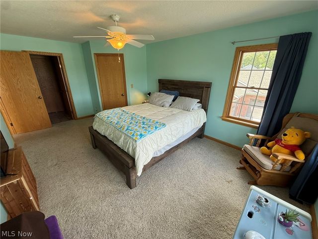734 Pga Boulevard NE, New Philadelphia, OH 44663