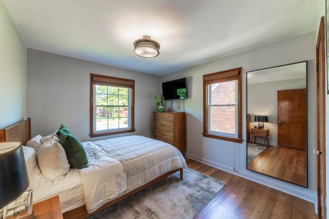 6828 Schneider Avenue, Hammond, IN 46323