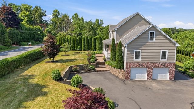54 College Hwy, Southwick, MA 01077