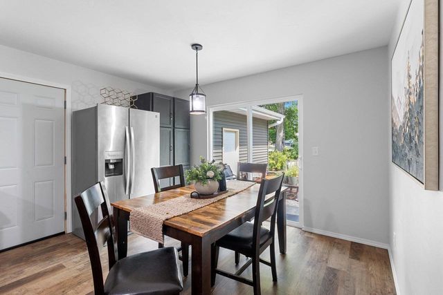 1221 E HANSON DRIVE, Appleton, WI 54915