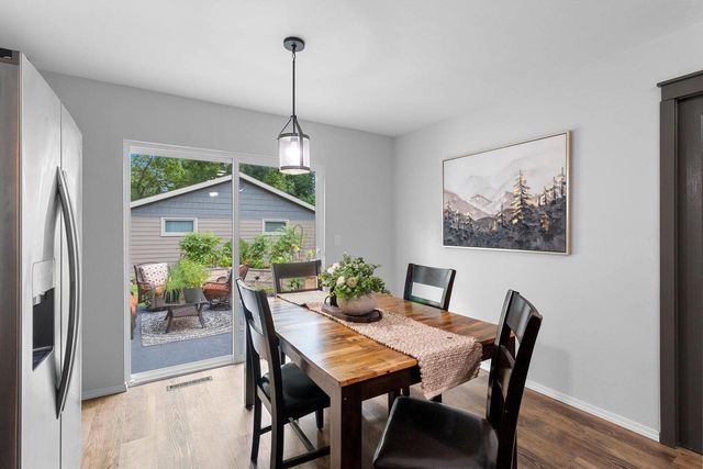 1221 E HANSON DRIVE, Appleton, WI 54915