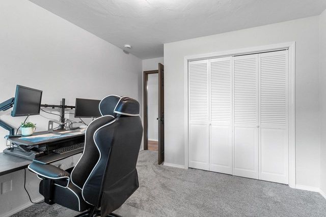 1221 E HANSON DRIVE, Appleton, WI 54915