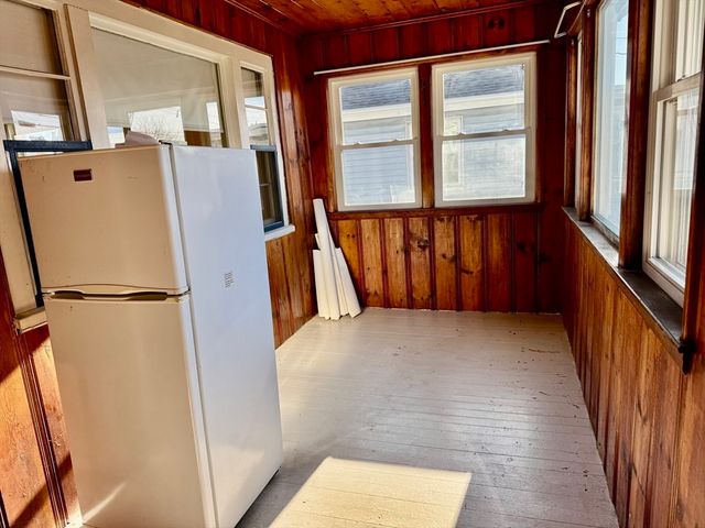 56 Stafford Rd All Util Incl 1, Hull, MA 02045