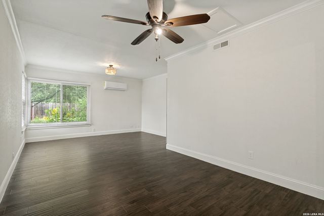 538 LANARK DR, San Antonio, TX 78218