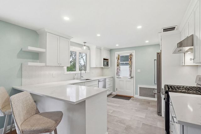 30 Roland St., Newton, MA 02461