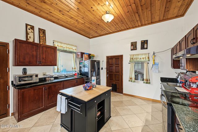 3730 E TAYLOR Street, Phoenix, AZ 85008