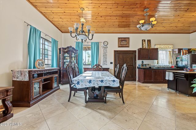 3730 E TAYLOR Street, Phoenix, AZ 85008