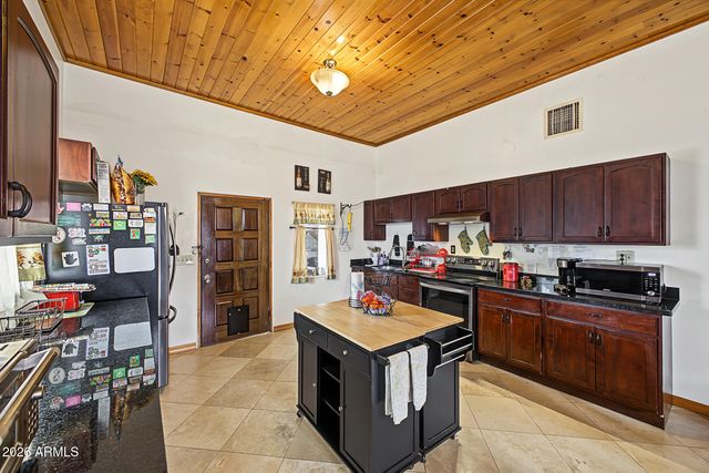 3730 E TAYLOR Street, Phoenix, AZ 85008